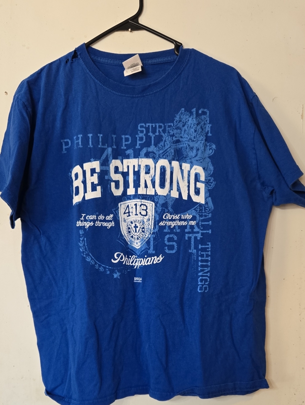 Be Strong Blue T-Shirt - Philippians Graphic